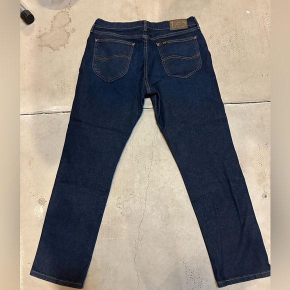 Lee Legendary Athletic Taper Jeans 33x30 - Picture 2 of 8